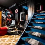 Hotel Very Bad Hootel Kowno