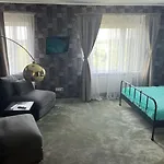 Hotel Very Bad Hootel 3*