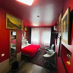 Hotel Very Bad Hootel Kowno