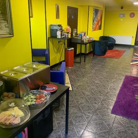 Very Bad Hootel Kaunas