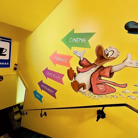 Szálloda Very Bad Hootel 3*