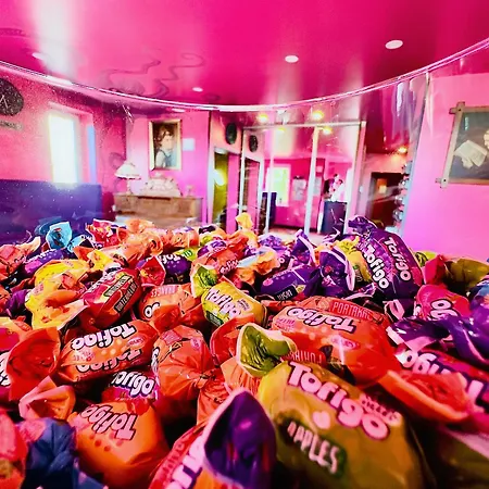 Very Bad Hootel Szálloda 3*