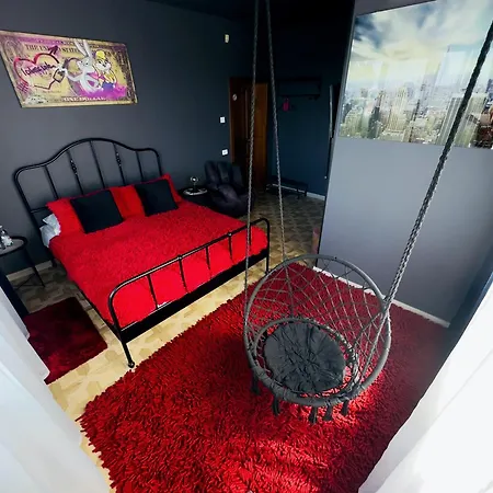 Hotelli Very Bad Hootel 3*