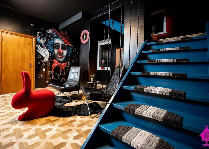 Hotel Very Bad Hootel Kaunas
