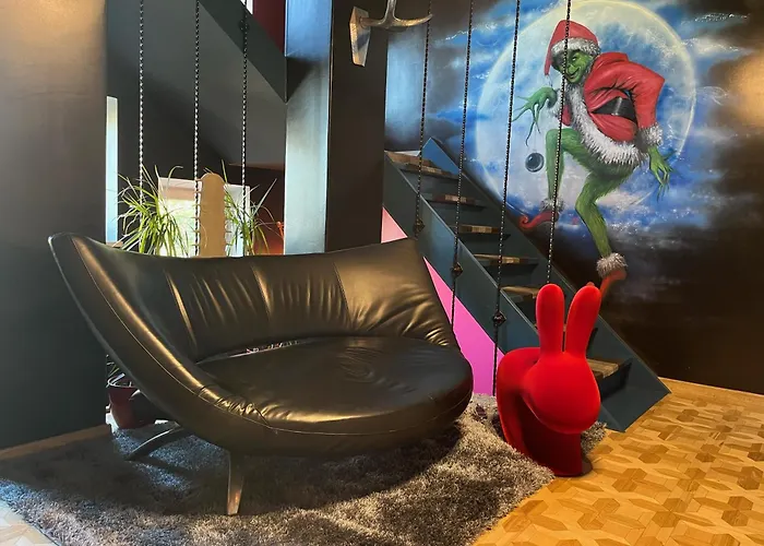 Hotel Very Bad Hootel 3*