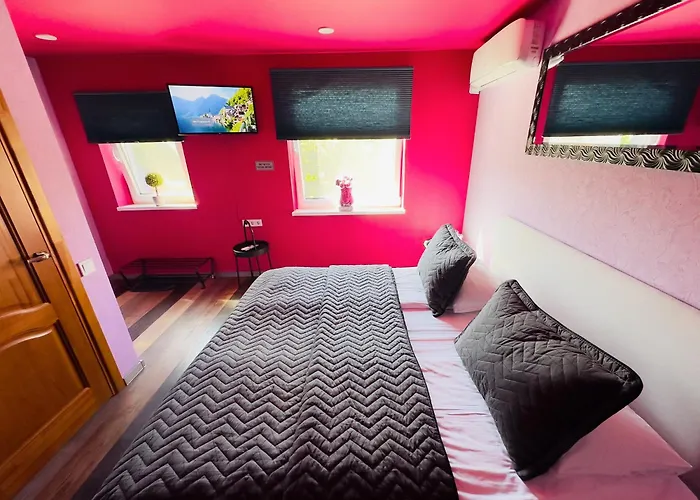 Very Bad Hootel Viešbutis