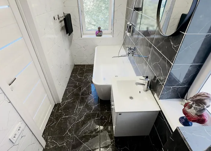 Very Bad Hootel Viešbutis Kaunas