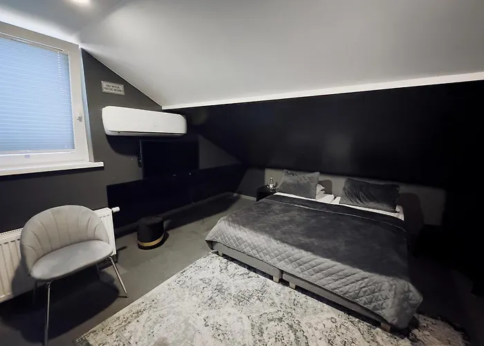 Viešbutis Very Bad Hootel