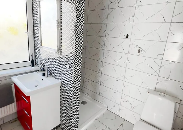 Very Bad Hootel Hotel