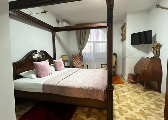 Very Bad Hootel Kaunas